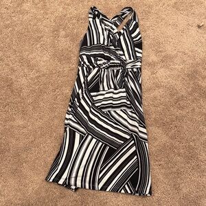 Soma Sleeveless Dress in Black and White Pattern